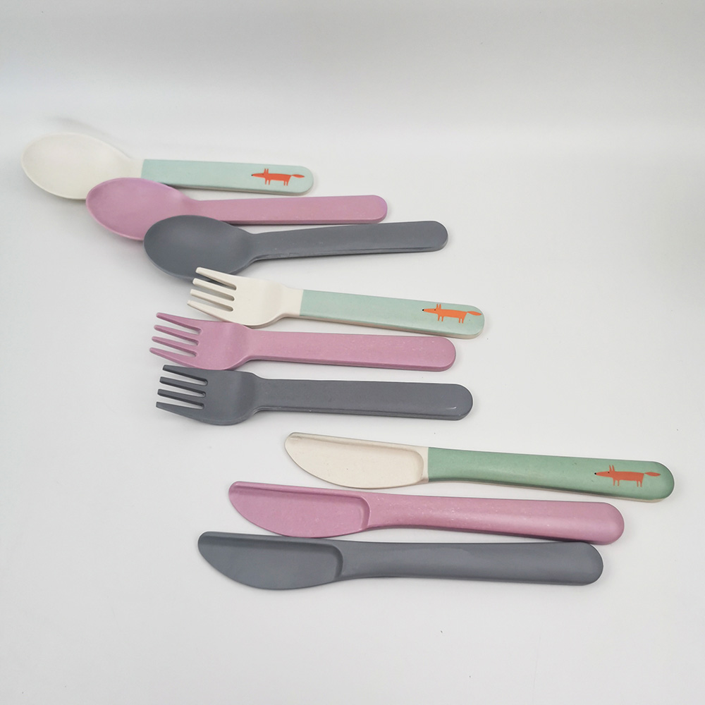 Eco Friendly Kitchenware Cutlery Set - Caudinas cochlearia cultri utensilia