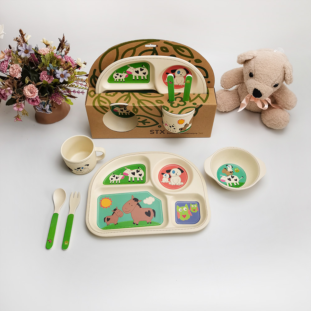 Cartoon Animals 4 Lattice Melamine Kitchen Dinnerware Kid Tableware Gift Set